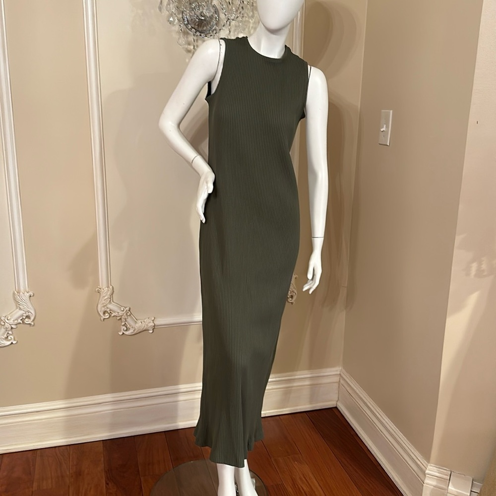 ES'GIVIEN  Woman Long Dress Olive Color SIZE L